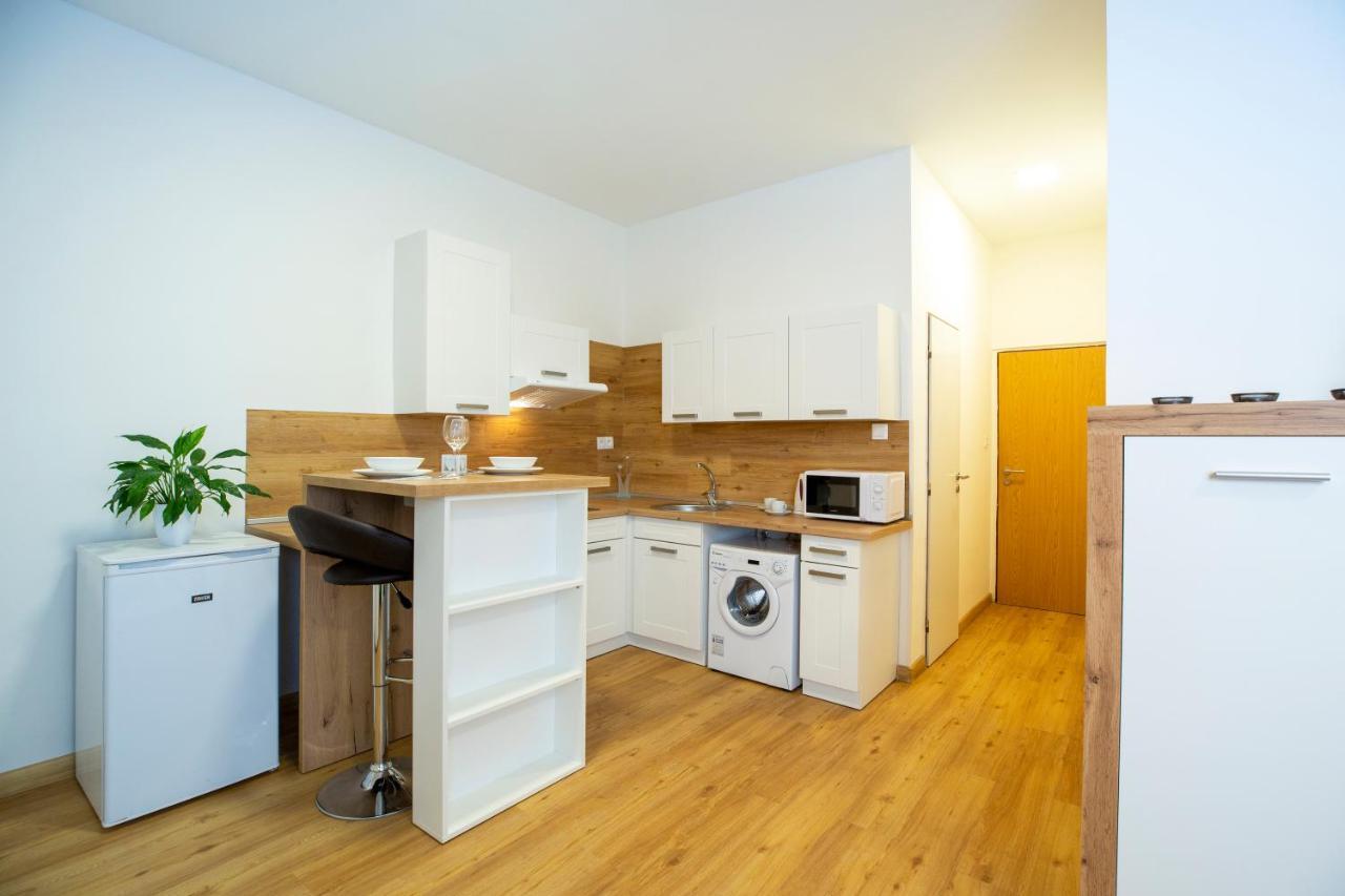 Agro Complex Apartments Nitra Bagian luar foto