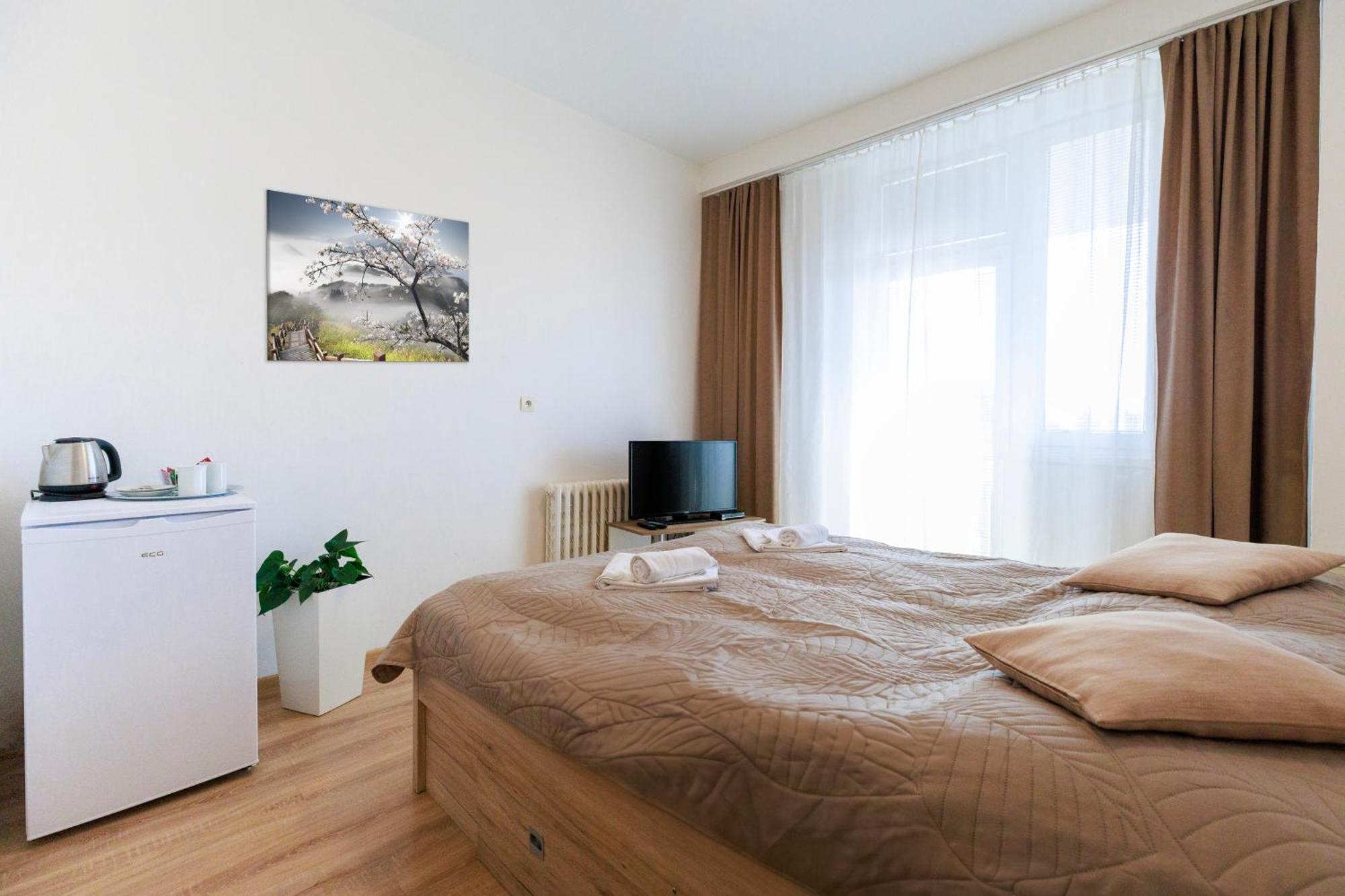 Agro Complex Apartments Nitra Bagian luar foto