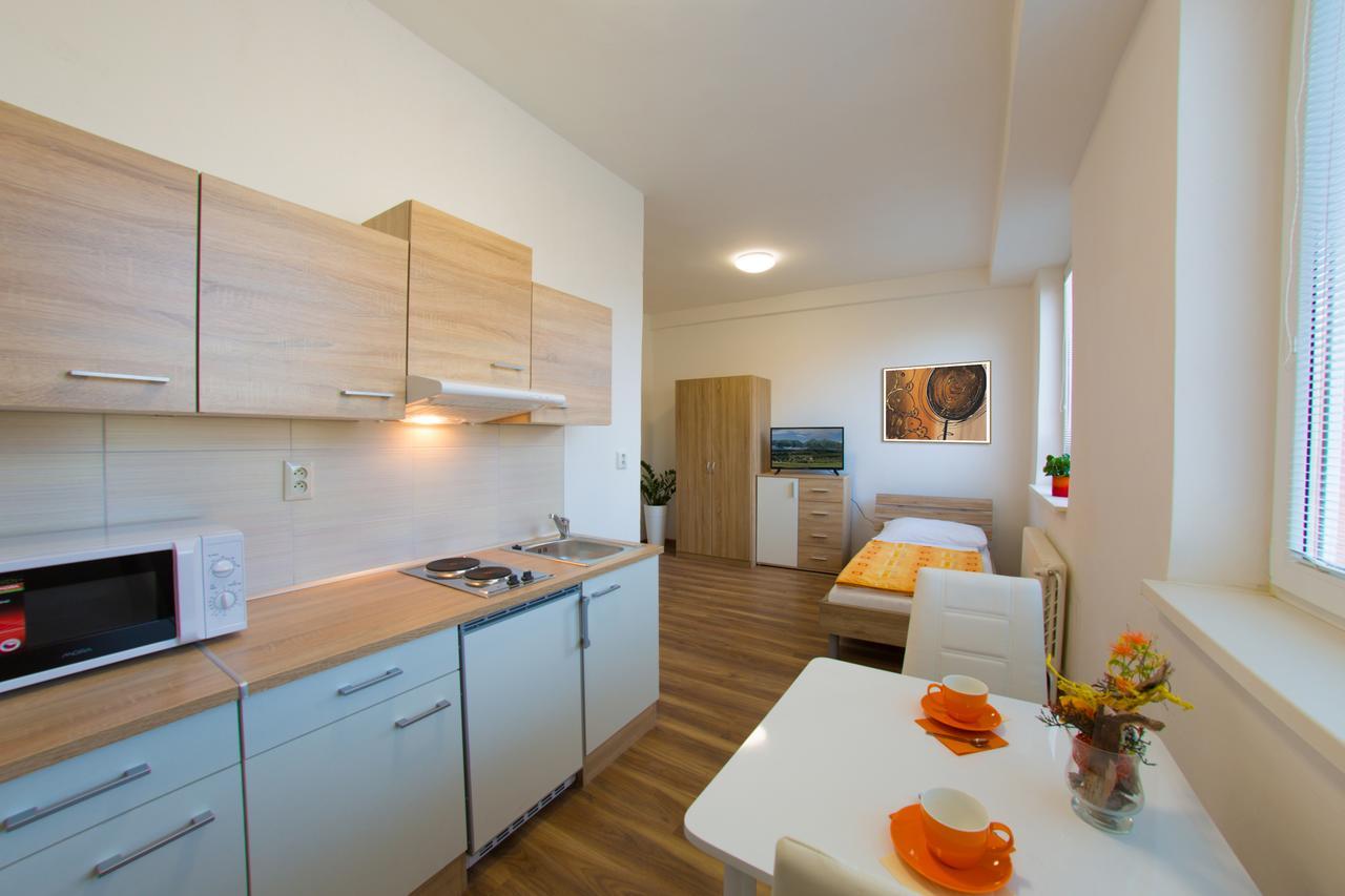 Agro Complex Apartments Nitra Bagian luar foto